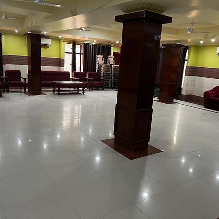 Banshi Bhawan Rooms And Banquet Prayagraj Exterior photo